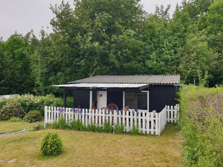 Dejlig kolonihave i Brønderslev - Gudenåvej 37, Brønderslev