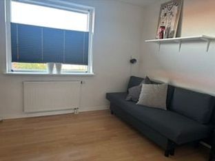 Velindrettet rækkehus i 2 plan med hyggelig have - Billede 9 af 13