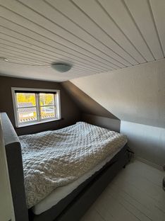 Dejlig hus med dobbeltgarage  - Billede 14 af 22