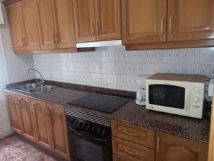 Spain, Torrevieja Costa Blanca - Holiday suitable for pensioners and families, 66 m2 living area, with 2 bedrooms at graund  floor, just 3 minutes from the beach.  - Billede 5 af 20