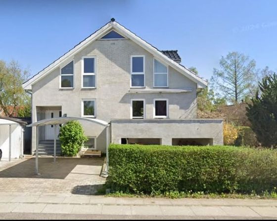 Flot villa med stor grund i Islev (Rødovre) - Bjerringbrovej 25, Rødovre