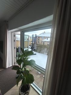 Indflytningsklart rækkehus med central beliggenhed  - Billede 16 af 18