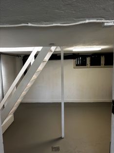 Dejlig hus med dobbeltgarage  - Billede 18 af 22