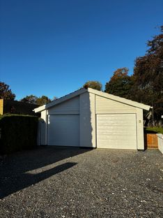 Dejlig hus med dobbeltgarage  - Billede 2 af 22