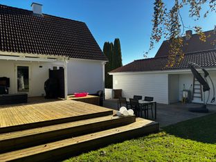 Dejlig hus med dobbeltgarage  - Billede 4 af 22