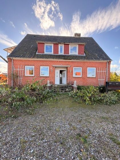 En udlejningsejendom med mange muligheder i Kruså - Sønderjylland - Tøndervej 3, Kruså