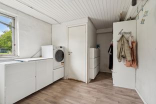 Dejlig stor Villahus med intregeret garage 2230m2 stor grund! - Billede 16 af 27