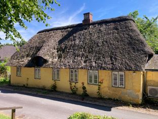 Idyllisk beliggende håndværkertilbud. - Billede 2 af 7
