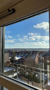 Stor 3-værelses andelsbolig med 8m2 sydvendt altan og flot udsigt over Randers og gudenåen - Billede 11 af 15