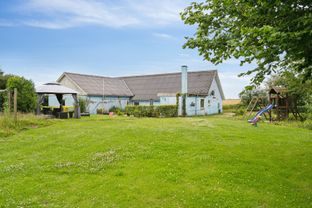 Dejlig stor Villahus med intregeret garage 2230m2 stor grund! - Billede 15 af 27