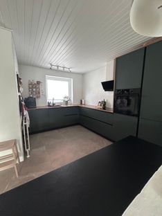 Indflytningsklart rækkehus med central beliggenhed  - Billede 4 af 18