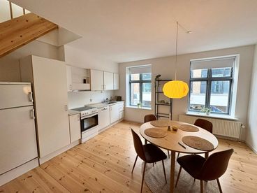 Møbleret lejlighed midt i Aalborg – Furnished apartment in Aalborg - Algade 11A, 1. mf., 9000 Aalborg, Aalborg