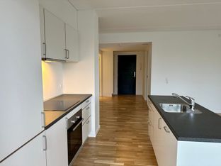 Dejlig 3-vær. med stor altan - Billede 3 af 5
