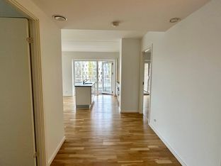 Dejlig 3-vær. med stor altan - Billede 4 af 5